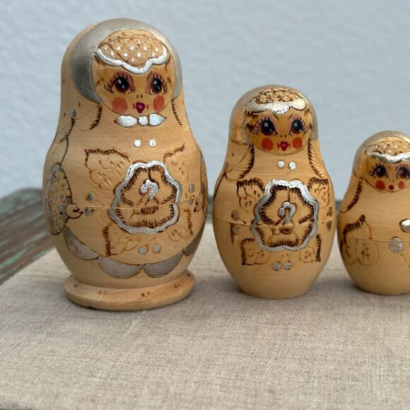 Vintage Hand Painted Matryoshka Russian 5 Nesting Dolls Natural Burnt Wood 3.75" - Picture 5 of 12